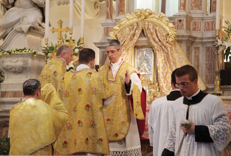 Don-G-Caruso-prima-messa1